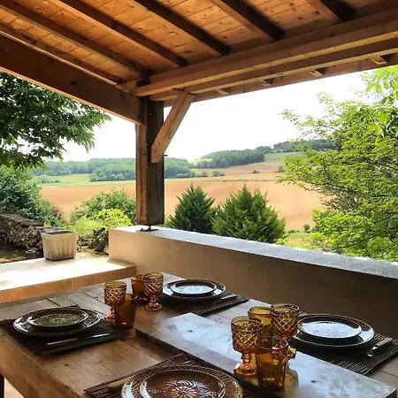 Holiday home Le Parasol Rouge Saint-Sylvestre-sur-Lot